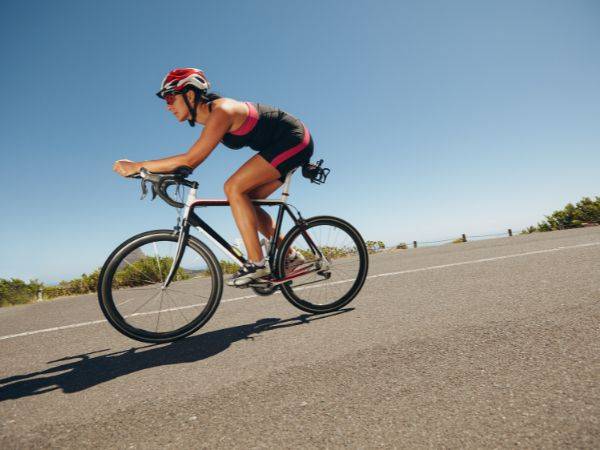 Zaangażuj się w wyzwania rowerowe: Motywacja i nagrody dla osiągnięcia nowych dystansów